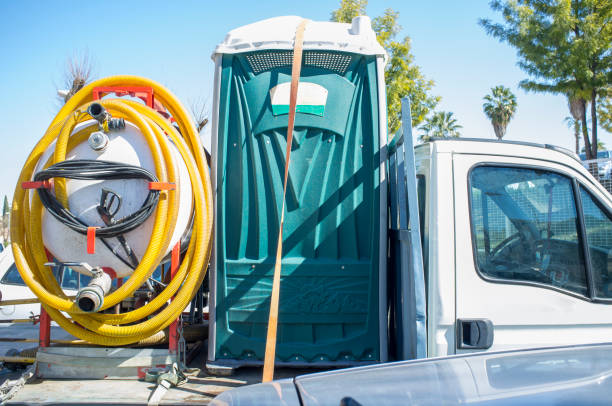 Porta potty delivery and setup in Linglestown, PA